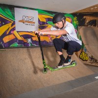 Freestyle koloběžka NILS Extreme HS202 Pro zelená