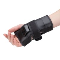 Souprava chráníčů NILS Extreme H709 černá